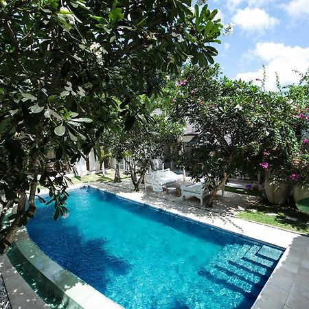 Oazia Spa Villa Bali Canggu Exteriör bild