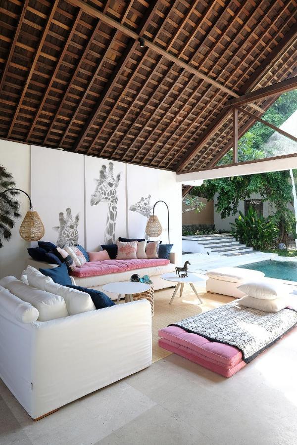 Oazia Spa Villa Bali Canggu Exteriör bild